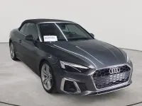 Gebraucht Audi A5 Cabriolet S-Line 204 PS (150 kW) 2022 Daytonagrau perleffekt/verdeck schwarz Cabrio