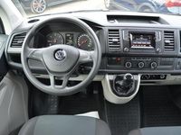 Gebraucht VW T6 102 PS (75 kW) 2017 Grau Van