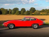 Second-hand Jaguar E-Type 265 CP (194 kW) 1968 Roșu Coupe