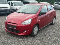 Gebraucht Mitsubishi Space Star Basis 71 PS (52 kW) 2014 Rot Van / Kleinbus