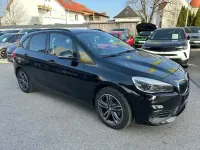 Gebraucht BMW 220 Sport Line 192 PS (141 kW) 2018 Schwarz Kombi
