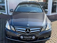 Gebraucht Mercedes E200 184 PS (135 kW) 2010 Grau Coupé