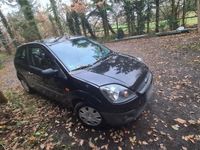 Gebraucht Ford Fiesta 60 PS (44 kW) 2006 Schwarz Kleinwagen