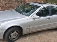 Gebraucht Mercedes C220 143 PS (105 kW) 2002 Silber Limousine