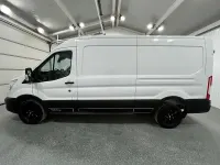 Gebraucht Ford Transit 170 PS (125 kW) 2022 Frostweiss/frozenwhite (pn3gz0) Van