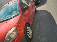 Gebraucht Ford Fiesta 75 PS (55 kW) 2005 Rot Kleinwagen