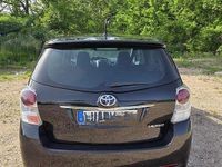 Gebraucht Toyota Verso Edition-S 147 PS (108 kW) 2017 Van / Kleinbus