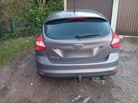 Gebraucht Ford Focus Titanium 140 PS (102 kW) 2011 Braun Limousine