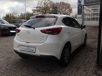 Gebraucht Mazda 2 Exclusive-Line 90 PS (66 kW) 2021 Satinweiß metallic Kleinwagen