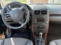 Gebraucht Mercedes A160 Elegance 95 PS (69 kW) 2010 Schwarz Van / Kleinbus