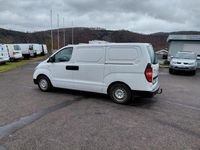 Gebraucht Hyundai H-1 136 PS (100 kW) 2014 Weiß Van / Kleinbus