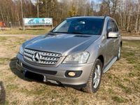 Gebraucht Mercedes ML500 306 PS (225 kW) 2007 Silber SUV
