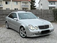 Gebraucht Mercedes E220 Avantgarde 150 PS (110 kW) 2004 Silber Limousine
