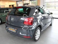 Gebraucht VW Polo LOUNGE 90 PS (66 kW) 2015 Grau Kleinwagen
