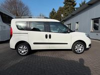 Gebraucht Fiat Doblò 95 PS (69 kW) 2017 Weiß Van / Kleinbus