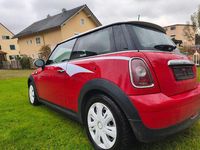 Gebraucht Mini Cooper 122 PS (89 kW) 2009 Rot Kleinwagen