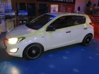Gebraucht Hyundai i20 Edition 86 PS (63 kW) 2013 Weiß Kleinwagen