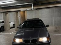 Gebraucht BMW 323 170 PS (125 kW) 1995 Grau Limousine