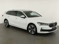 Gebraucht Skoda Superb Selection 193 PS (141 kW) 2024 Kristall weiß Kombi