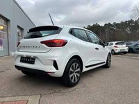 Gebraucht Mitsubishi Colt Basis 67 PS (49 kW) 2024 Weiß Limousine