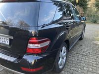 Gebraucht Mercedes ML320 224 PS (164 kW) 2008 Schwarz SUV