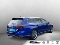 Gebraucht VW Passat Elegance 150 PS (110 kW) 2023 Blau Kombi