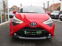 Gebraucht Toyota Aygo X-play 72 PS (52 kW) 2021 Vulcanorot Kleinwagen