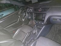 Gebraucht Skoda Octavia vRS 184 PS (135 kW) 2015 Weiß Kleinwagen