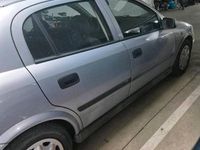 Gebraucht Opel Astra 90 PS (66 kW) 2001 Silber Limousine