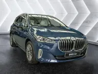 Neu BMW 218 Active Tourer Luxury Line 136 PS (100 kW) 2025 Night dusk blue Van / Kleinbus
