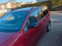 Gebraucht VW Touran 140 PS (102 kW) 2012 Rot Van / Kleinbus