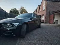 Gebraucht BMW 320 Advantage 184 PS (135 kW) 2017 Schwarz Kombi