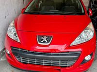 Gebraucht Peugeot 207 95 PS (69 kW) 2012 Rot Limousine