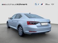 Gebraucht Skoda Superb Style 190 PS (139 kW) 2022 Silber Limousine