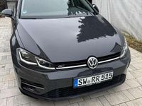 Gebraucht VW Golf VII Highline 150 PS (110 kW) 2017 Grau Kleinwagen