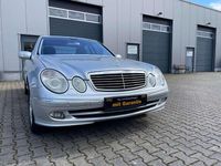 Gebraucht Mercedes E200 140 PS (102 kW) 2005 Silbermetallic Limousine