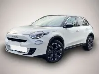 Gebraucht Fiat 600 La Prima 110 PS (80 kW) 2025 Weiß SUV