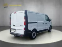 Używany Renault Trafic 120 KM (88 kW) 2021 Biały Minivan