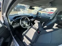 Gebraucht Ford Tourneo Titanium 122 PS (89 kW) 2023 Cyclone stardust silver Van / Kleinbus