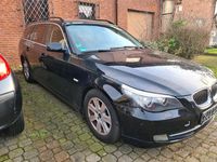 Gebraucht BMW 525 197 PS (144 kW) 2007 Schwarz Kombi