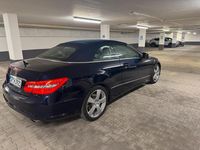 Gebraucht Mercedes E350 Avantgarde 265 PS (194 kW) 2012 Blau Cabrio