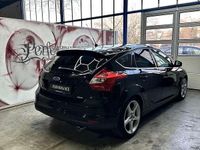 Używany Ford Focus Titanium 184 KM (135 kW) 2011 Czarny Hatchback