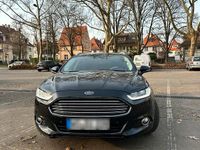 Gebraucht Ford Mondeo Titanium 150 PS (110 kW) 2016 Schwarz Kombi