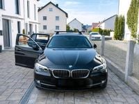 Gebraucht BMW 520 184 PS (135 kW) 2012 Schwarz Kombi