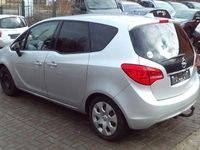 Gebraucht Opel Meriva Edition 101 PS (74 kW) 2011 Silber Van / Kleinbus