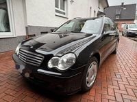 Gebraucht Mercedes C220 Elegance 150 PS (110 kW) 2007 Schwarz Kombi