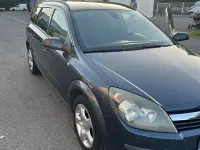 Gebraucht Opel Astra Edition 140 PS (102 kW) 2006 Kombi