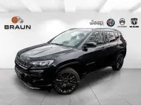 Käytetty Jeep Compass 241 HP (177 kW) 2022 Musta Katumaasturi