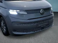 Gebraucht VW Multivan 136 PS (100 kW) 2024 Grau Van / Kleinbus