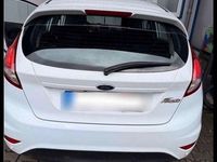 Gebraucht Ford Fiesta SYNC Edition 82 PS (60 kW) 2015 Weiß Limousine